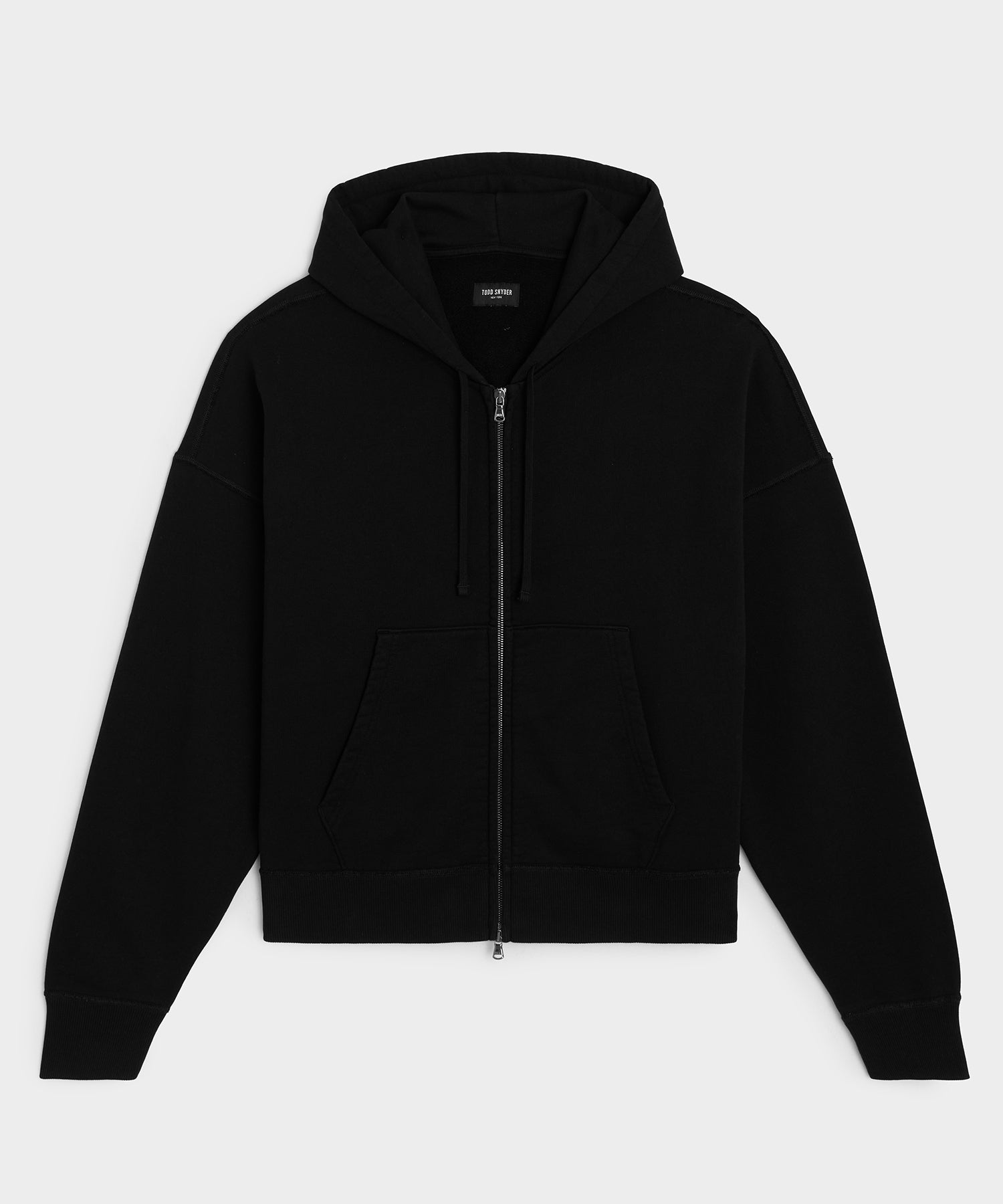 FW25_KN7310683_PITCHBLACK_AUGUST_FL1_R
