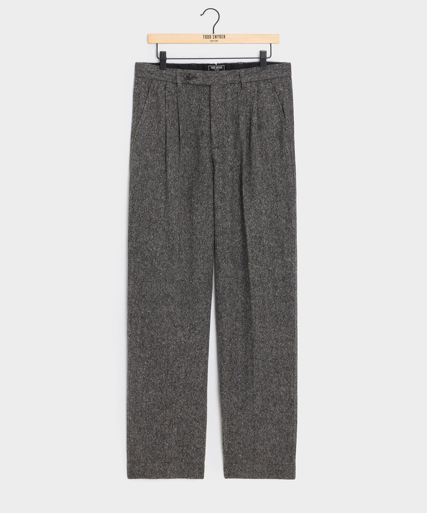 FW25_OCT_PA1010873_CHARCOAL_FL1_R