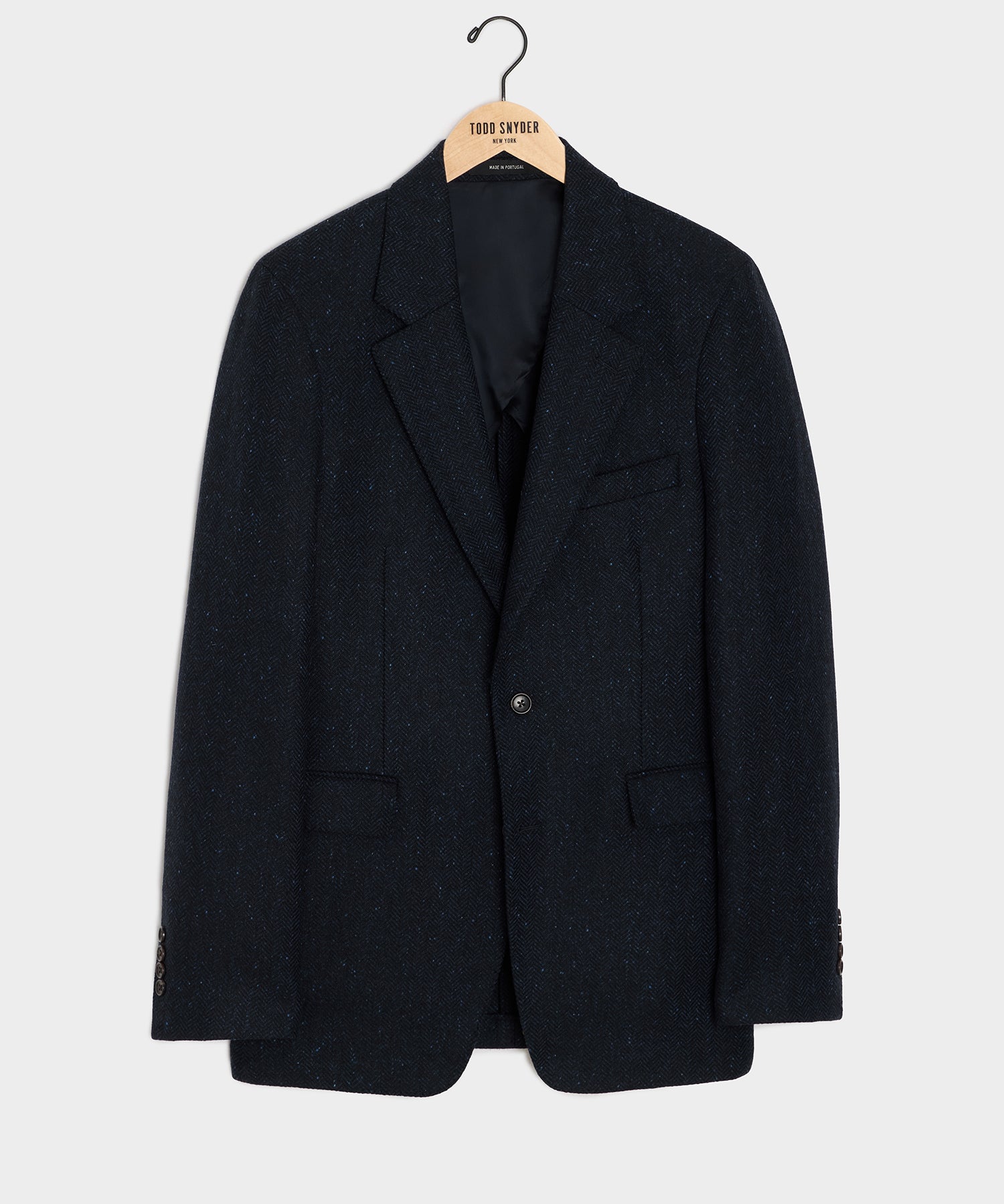 FW25_SEPT_BL254280_NAVY_OCT_FL1_R