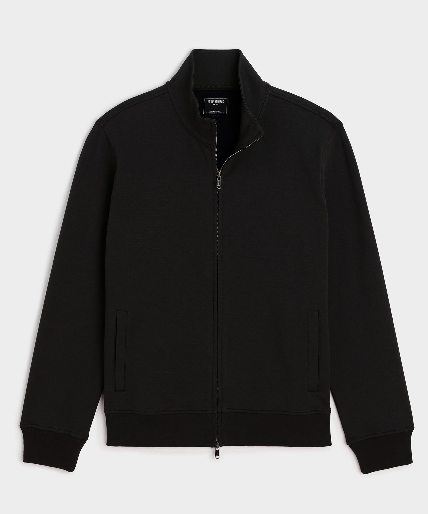 KN4040576_BLACK_FEB_0197_R