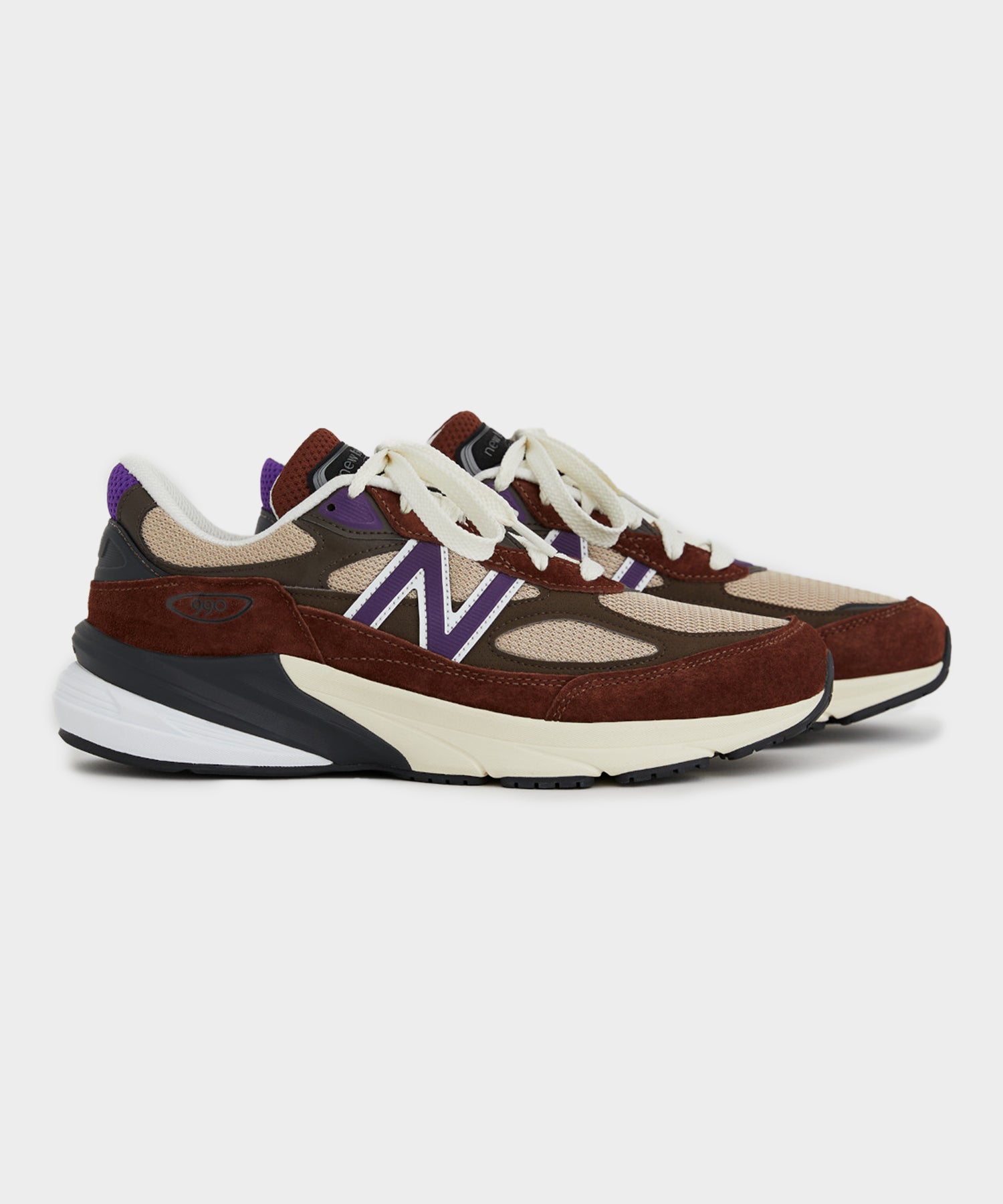 NB_MIU_FW24_U990OP6_7_marketing_R