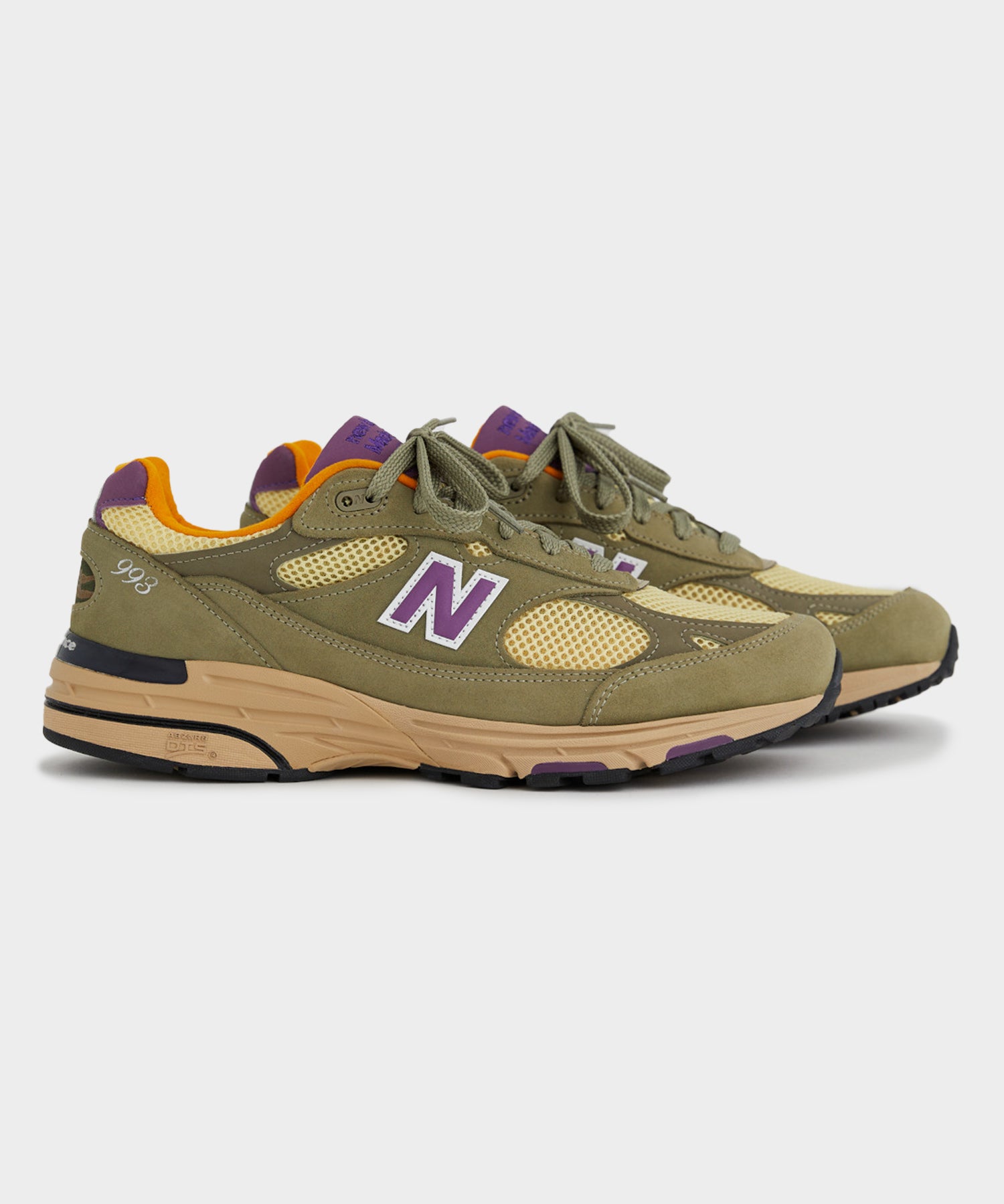 NB_MIU_FW24_U993OL_7_marketing_R