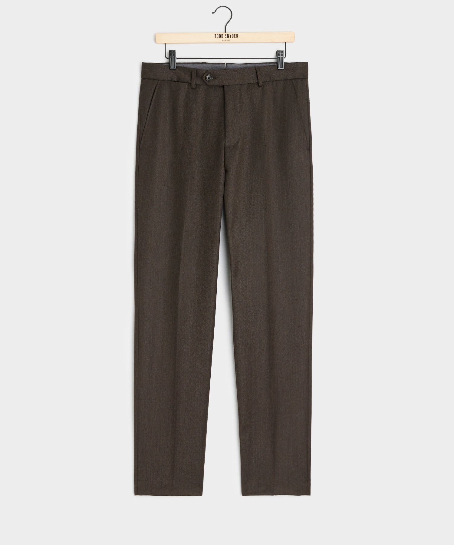 PS210474_BROWN_SEPT_1143_R