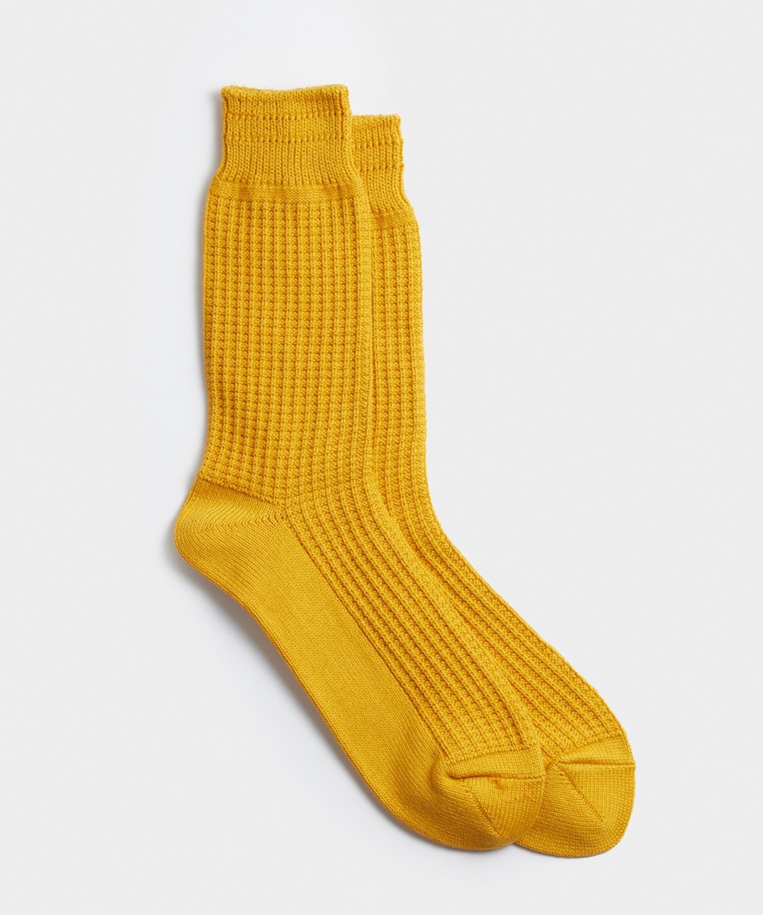 rototo-cotton-waffle-crew-sock-in-mustardrototo-469226