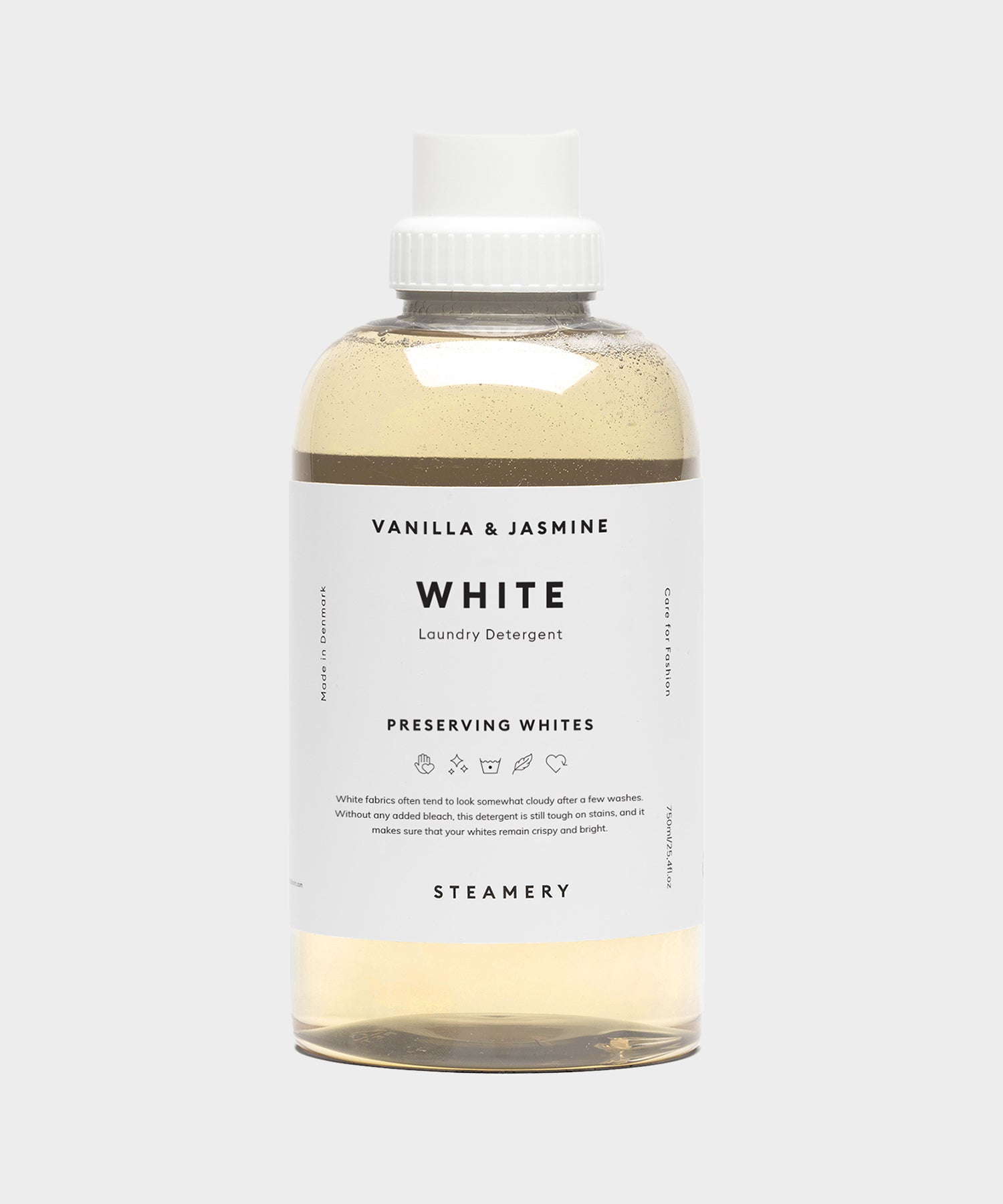 white_packshot_R
